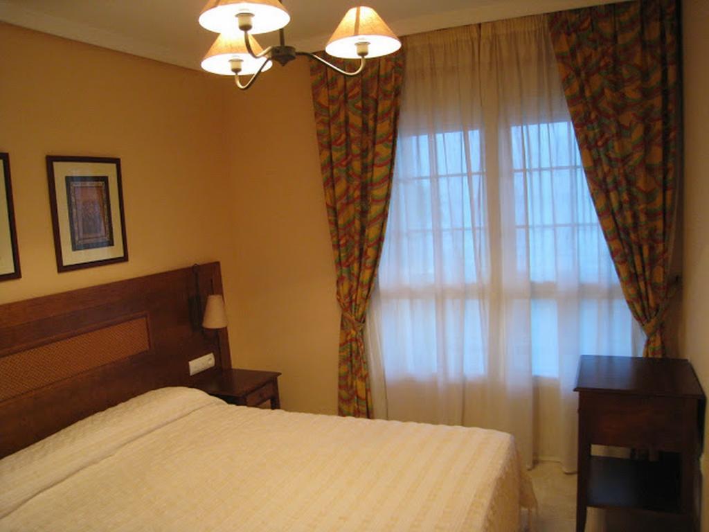 Apartamentos Torreon Del Mar Benalmádena Quarto foto
